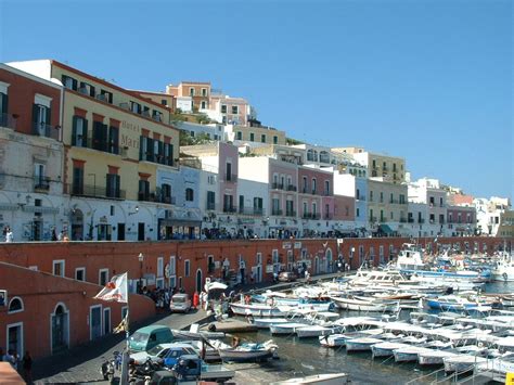 Ponza, Italy | Urlaub
