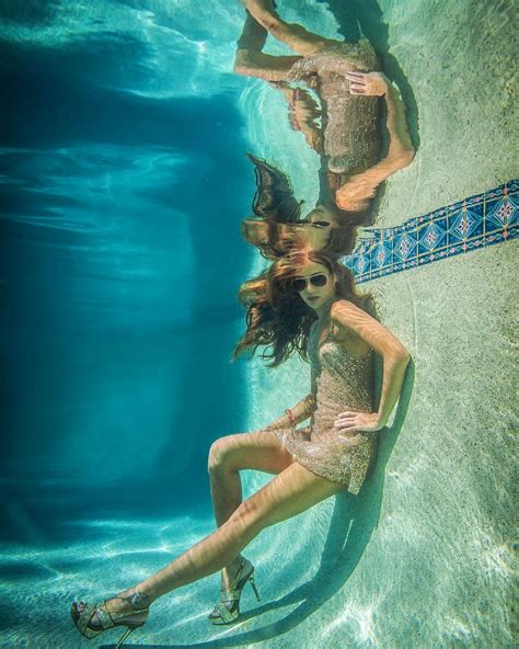 Pin On Women Underwater