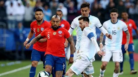 Argentina enfrenta a chile por el debut en la copa américa a el partido entre argentina y chile comenzará a partir de las 18.00 en el estadio olímpico nilton. Horario, TV y formaciones del partido entre Argentina y ...