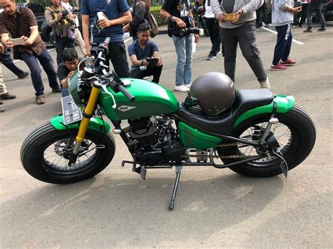 Pasalnya hanya perlu memberikan beberapa modif motor ini jadi enak dilihat. Ini Detail Spesifikasi Modifikasi Kawasaki W175 Milik Jokowi