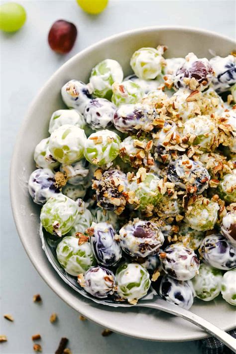 Creamy Grape Salad Recipe