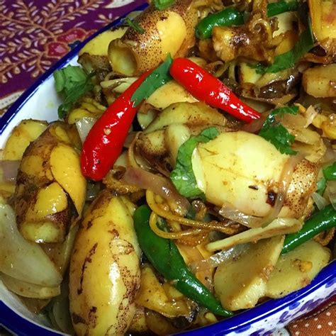 500 gram sotong 2 cawan santan 2 sudu makan kerisik 5 helai daun limau. Tip dan resipi Sotong Goreng Kunyit tanpa minyak ...