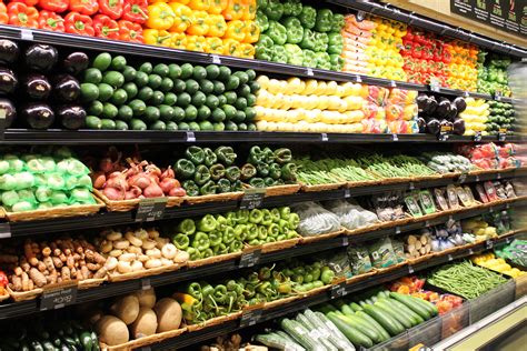 A whole food diet is one that consists of eating unprocessed or unrefined food including grains, nuts, seeds, fruit, and vegetables. Whole Foods Clearwater Opens September 24th — A Tampa ...