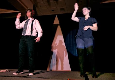 Us Woman Uses Sign Language Energetic Dance To Bring Music To Life
