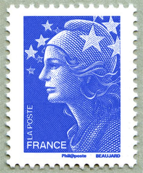 Zoom Sur Le Timbre Sans Valeur Faciale Bleu Marianne De Beaujard