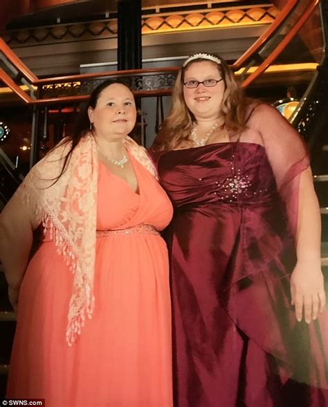 Obese Mother And Daughter Lose A Combined 34 Stone Daily Mail Online
