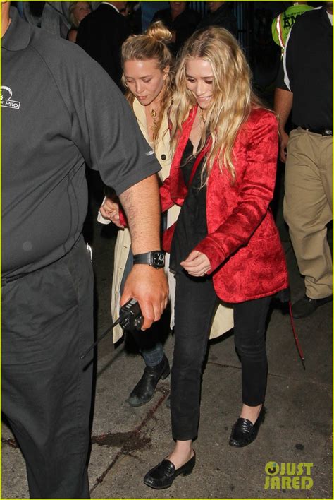 Mary Kate Ashley Olsen Rolling Stones Surprise Concert Photo