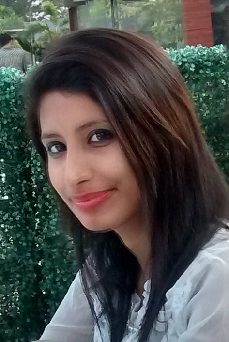 Indian Girls Photo Indian Cute And Beautiful Gils Facebook Selfiealbum 4