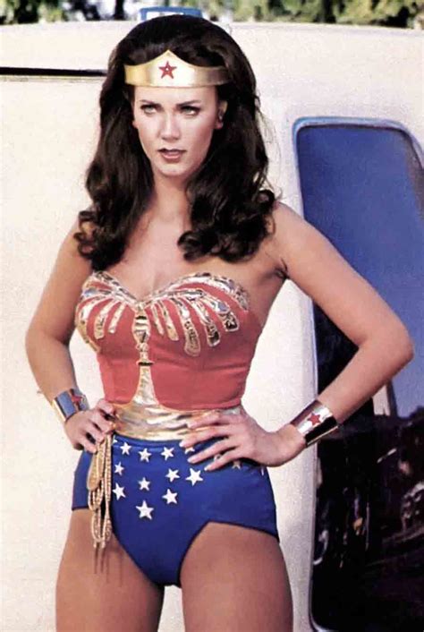 Lynda Carter Women Tv Wonder Woman Lynda Carter