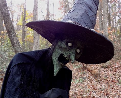 Grim Hollow Haunt Shadow Of The Witch Creepy Halloween Creepy