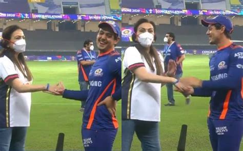 Nicknamed prime evil by the press, de kock was the commanding officer of c1. IPL 2020: MI owner Nita Ambani hilariously crashes Quinton ...