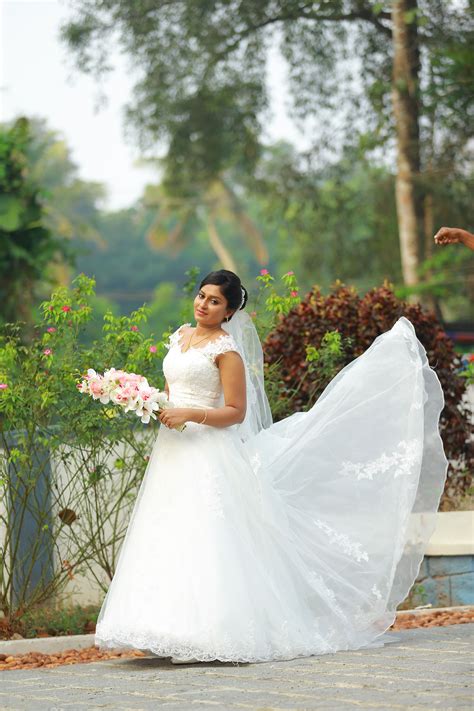 Christian Wedding Dress For Bride And Groom Weddingnices