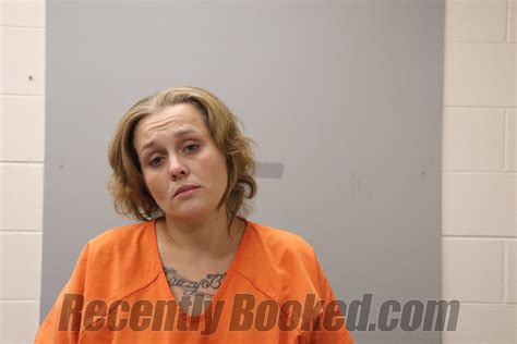 recent booking mugshot for brandi michelle seagroves in madison county alabama