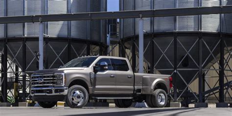 2023 Ford Super Duty Trucks Get Tougher Look New Engine Choices The