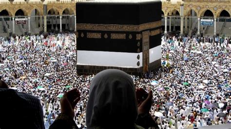 Over 2 Million Muslims Go On Haj Pilgrimage Sbs Arabic24
