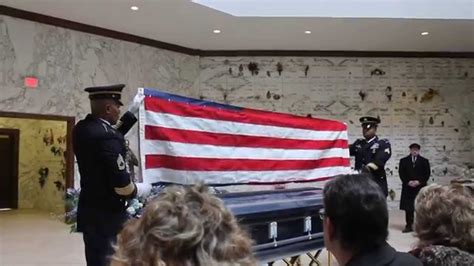 21 Gun Salute At A Soldiers Funeral Youtube