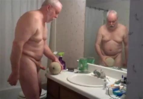 Grandpa Bear Fucks A Cantaloupe Melon In The Bathroom Kinky Xhamster
