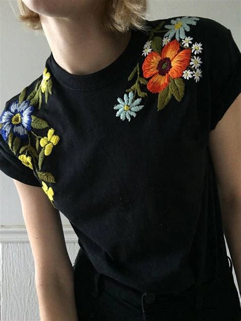 Floral Embroidered Tee Embroidered Clothes Embroidery On Clothes Embroidered Tee