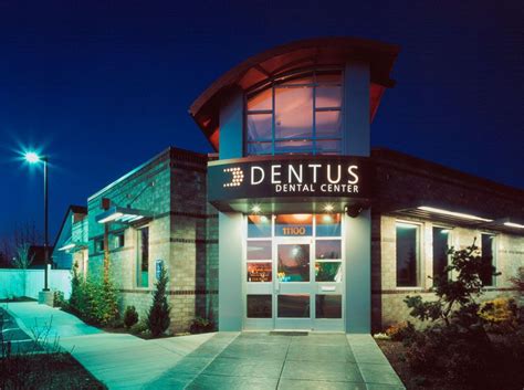 Dental Clinic Exterior Design