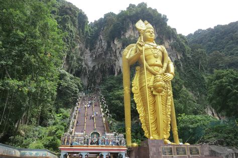 How To Visit The Batu Caves