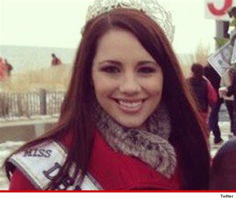 effiong eton ex miss delaware teen usa porn only paid 1 500