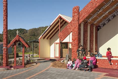 New Zealands Iconic Living Maori Village In Rotorua Whakarewarewa