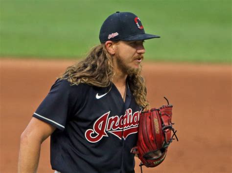Cleveland Indians announce Mike Clevinger will quarantine after ...