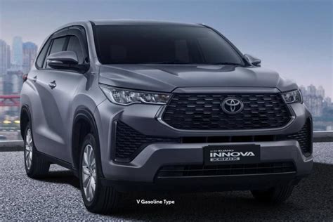 Toyota Innova Hycross Zenix Unveiled Suv Looks High Mileage And Features