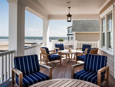35 Inspiring Covered Porch Designs For Your Outdoor Space
