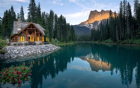 Fondos De Pantalla Canadá Emerald Lake árboles Montañas Casa