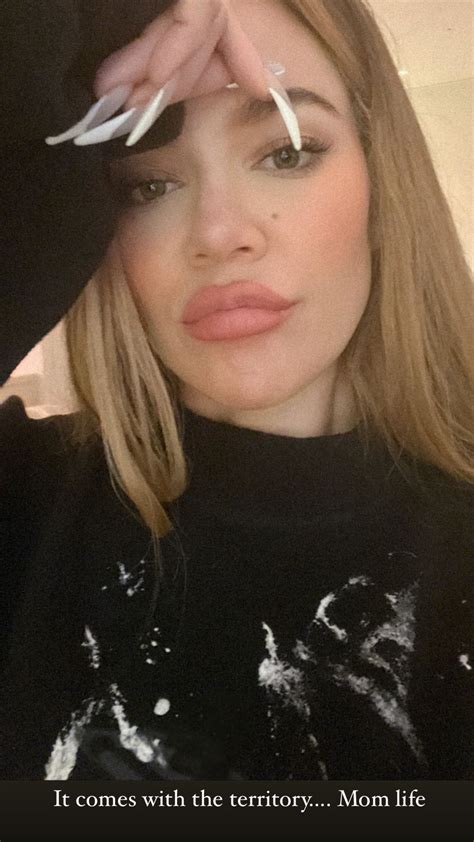 Khloe Kardashian Shows Off Real Makeup Free Skin And Plump Pout In Rare