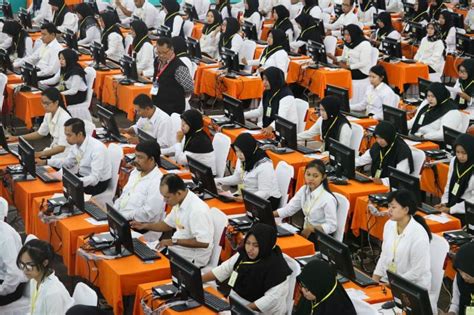 Dia menyebutkan, meski belum bekerja, pembayaran gaji cpns 2019 dibayar di awal bulan. Proses Rekrutmen CPNS 2019 akan Segera Dibuka Bulan Oktober