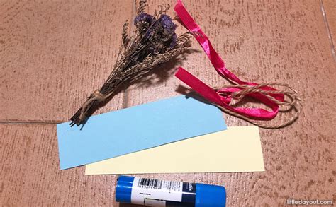 How To Make Pressed Flower Bookmarks Little Day Out