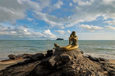 Songkhla Golden Mermaid Stock Photo Image Of Sculpture 161249068