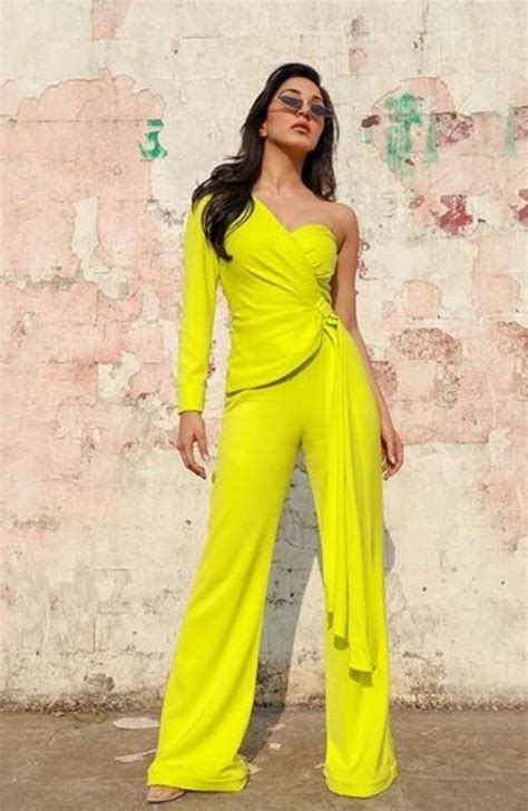 Kiara Advani Slays With Her Style Choices Take A Look Lifestyle