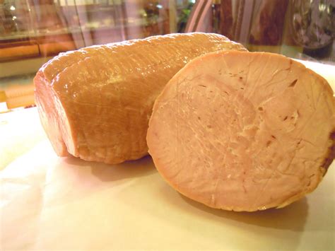 La carne di tacchino in sé è molto dietetica, e se è cotta correttamente e saporita, non c'è tali trucchi sono rilevanti solo se le polpette di carne di tacchino al vapore ti hanno preso in modo molto. La mia vita tra la carne: Arrosto di Tacchino al Vapore ...