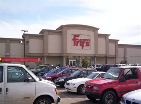 Fry's electronics was founded in 1985 by charles fry, randy fry, and david fry after father the company is a super big box retailer of consumer electronics, household appliances, car audio. File:Fry's Electronics in Downers Grove, Illinois.jpg ...