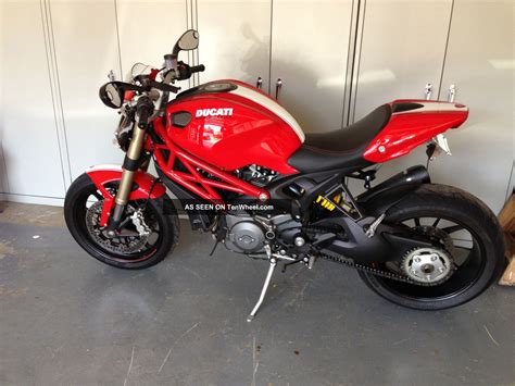 Abs and traction control were never an option. 2012 Ducati Monster 1100 Evo