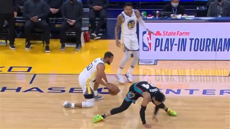 Steph Curry Teaches Dillon Brooks A Lesson And Wins The Nba Scoring Title😮 Gsw Vs Grizzlies Youtube