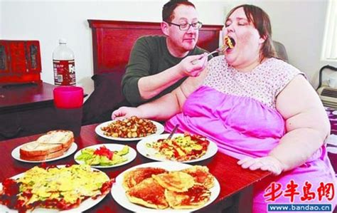 胖女子想吃出世界最肥纪录 目标体重730kg图 搜狐新闻