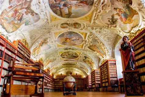 クレメンティヌムの国立図書館 チェコ プラハ 図書館 世界 ブラジル リオデジャネイロ