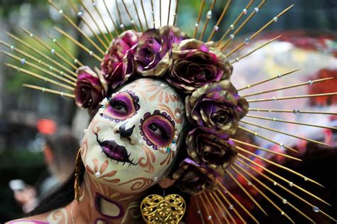Les Images De La Catrina Parade Au Mexique Qui Se Prépare à La Fête