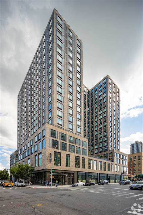 2319 3rd Ave, New York, NY 10035 - One East Harlem | LoopNet