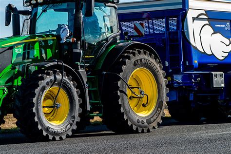 Michelin presentó en Demoagro una completa gama de neumáticos y soluciones agrícolas