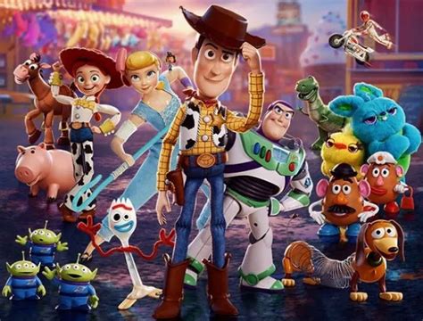 Toy Story 4 Plays It Safe But Shines Placing The Spotlight On Woody