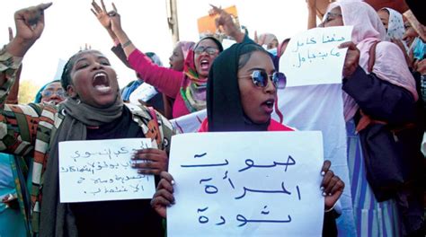 احتجاجات في السودان ضد اغتصاب متظاهرات
