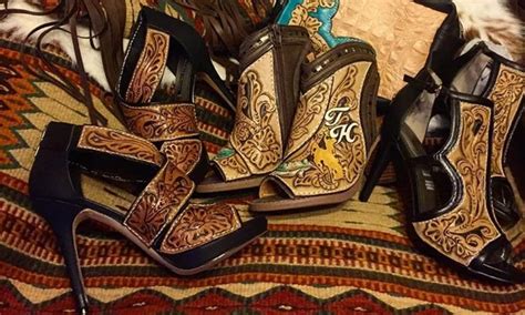 Tooled To High Heel Heaven Cowgirl Magazine Western Shoes Leather Shoes Woman Sandals Heels