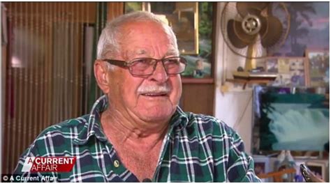 Beli tong tin cat kereta di. Lelaki Bengang Tin Cat Dibeli Berisi Pasir, Namun Terkejut ...