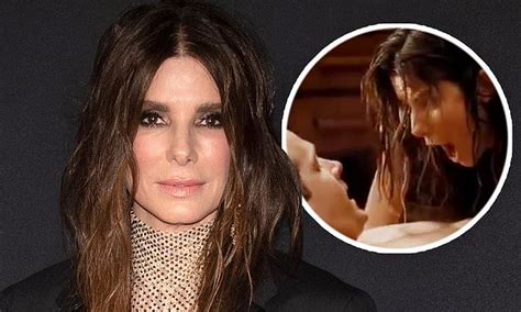 Sandra Bullock Talks Shooting Nude Scene With Costar Ryan Reynolds For The Proposal Daily Mail