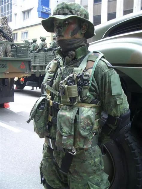 Taiwan Taiwanese Army Ranks Military Combat Field Uniforms Dress Grades